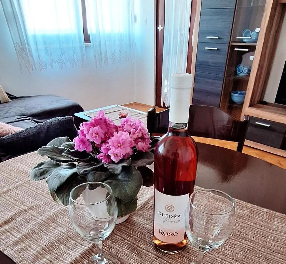 PUY Apartment V&S 0*,  קרואטיה